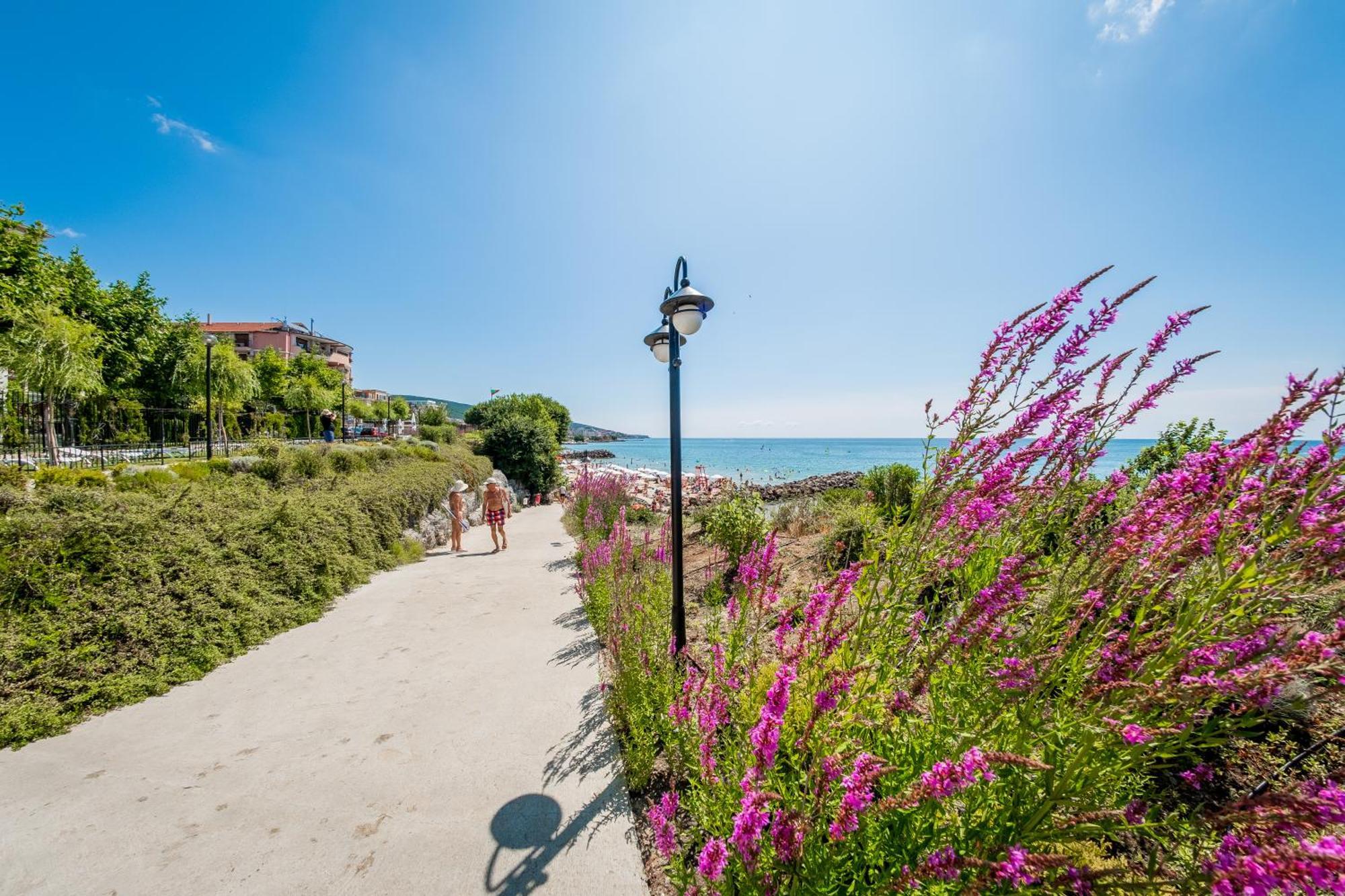 Premier Fort Beach Hotel Sveti Vlas Exterior foto